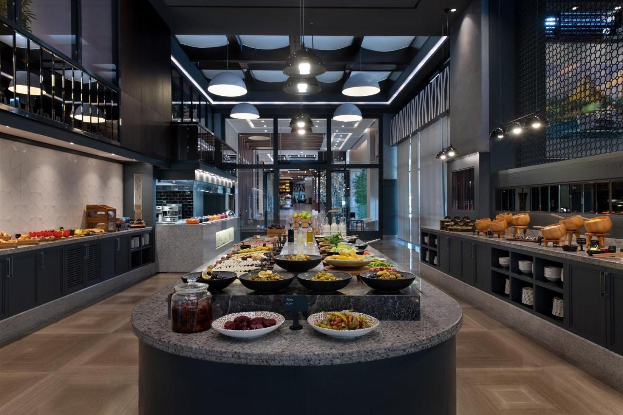 Sheraton Istanbul City Center Luaran gambar